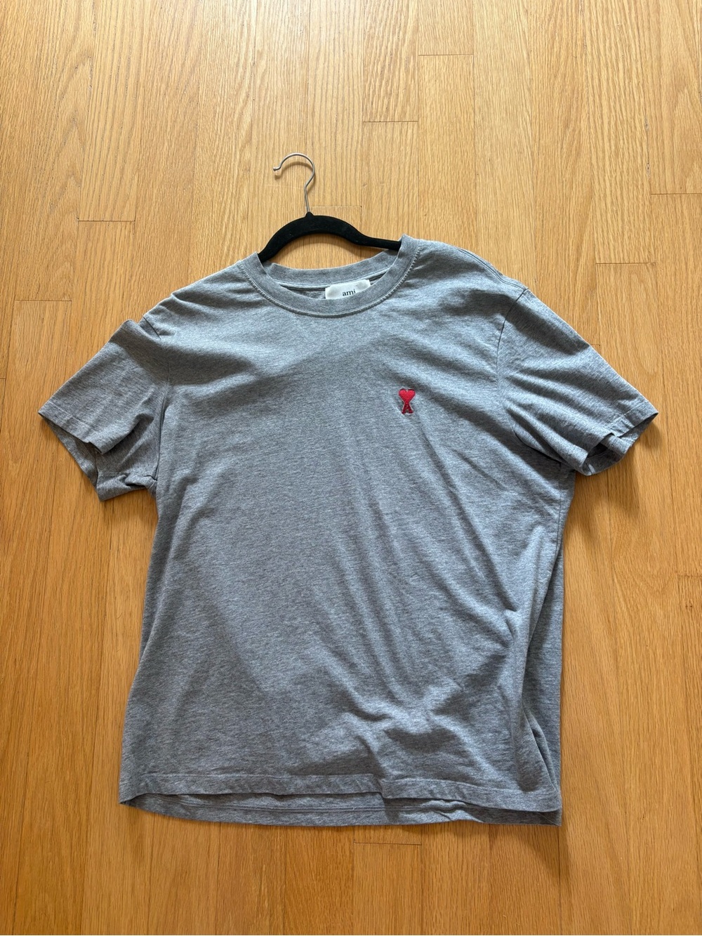 Ami Alexandre Mattiussi Gray Crewneck Tee with Red Heart Logo